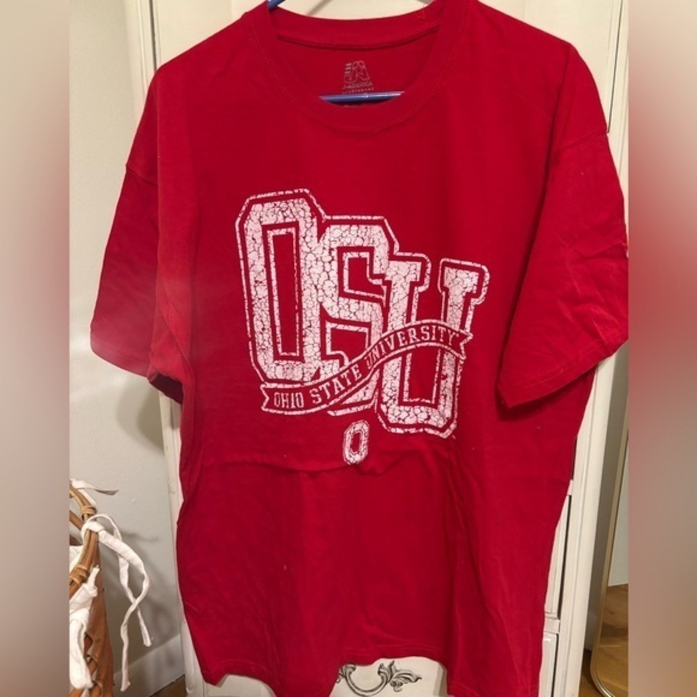 Ohio State University, red short sleeve T-shirt, size XL